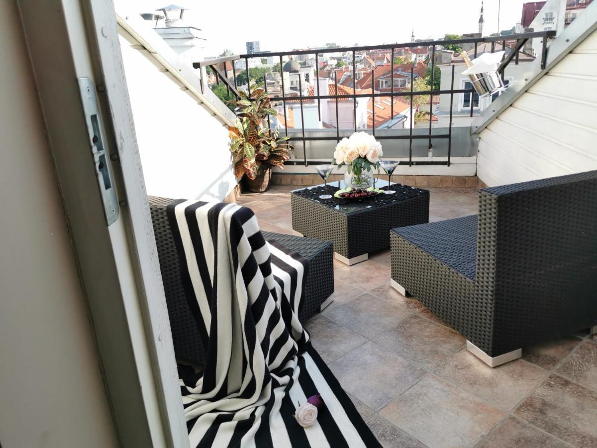 Oldhouse Apartments - Tallinn Old Town Bagian luar foto